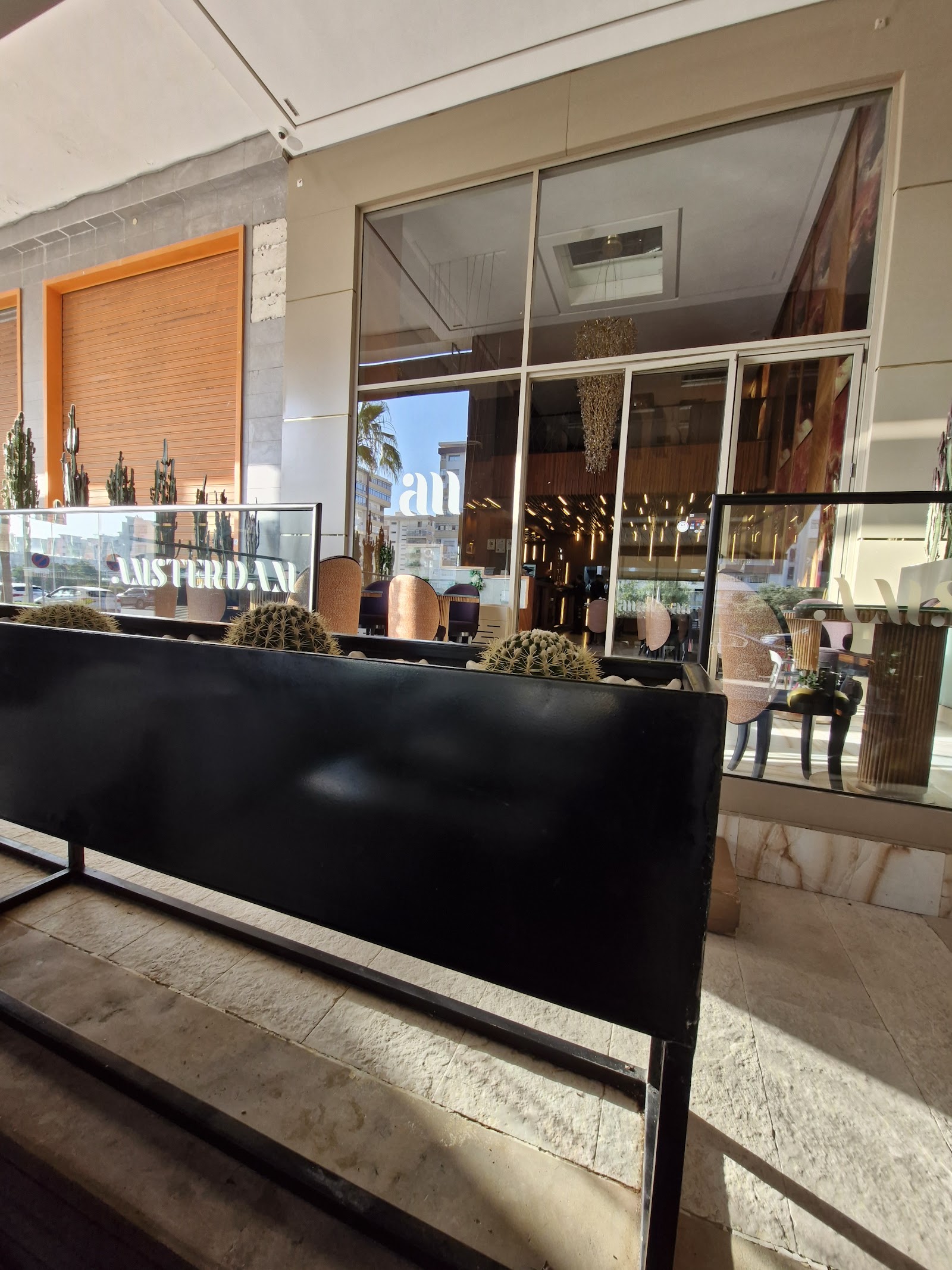 Amsterdam luxury restaurant — photo 5